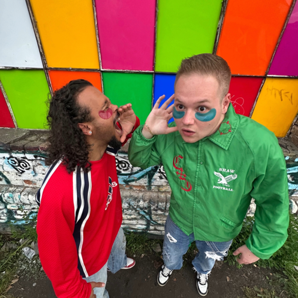 Cover: Sly Alone - Dumm ohne Grund (feat. Peaks)