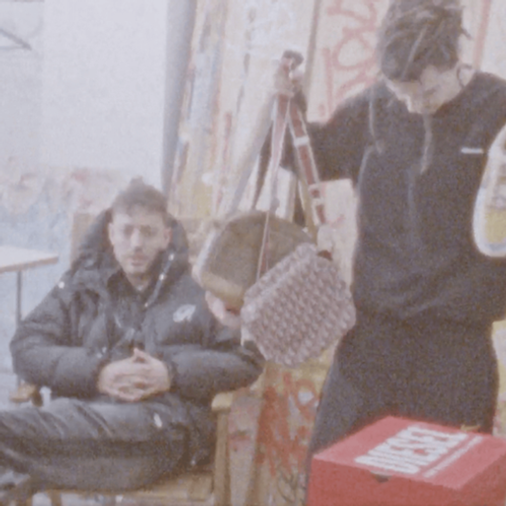 Cover: BHZ - Nikes auf Asphalt (MotB & Ion Miles)