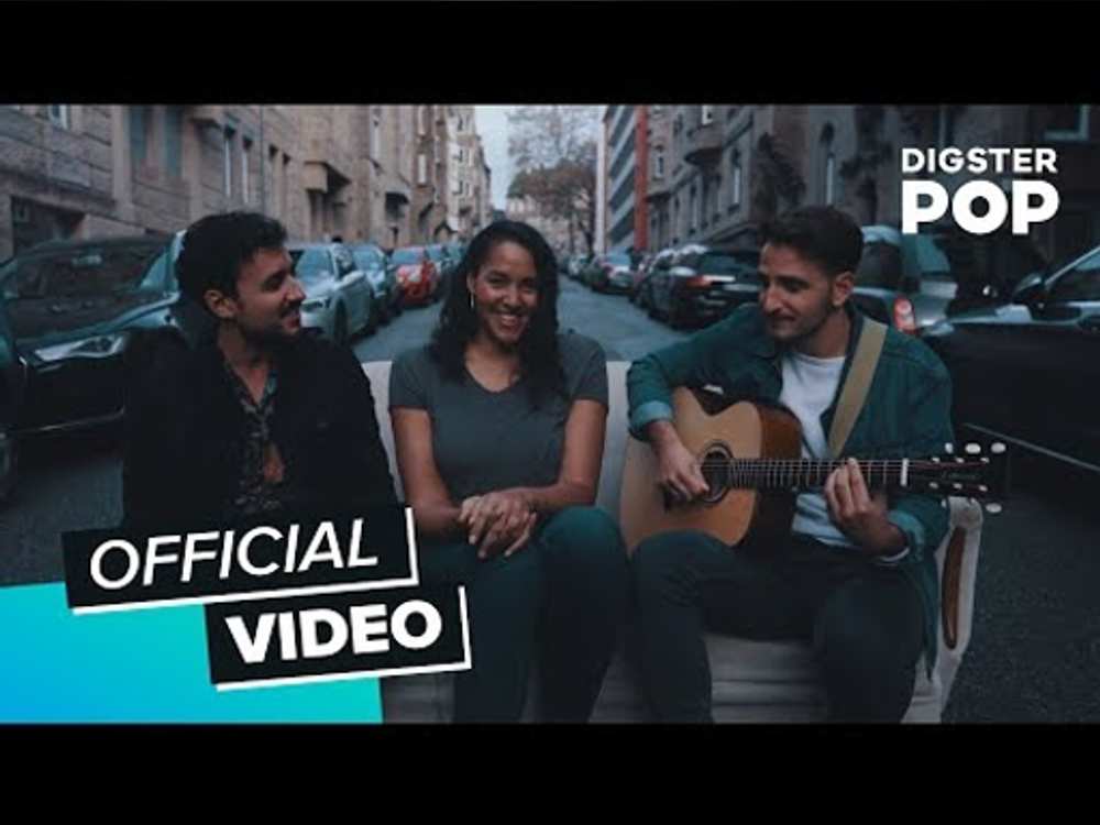 Parallel feat. Cassandra Steen - Eine Sprache (Official Video)