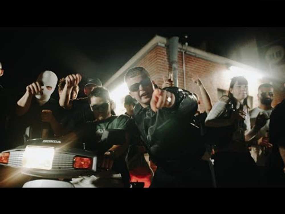 $ONO$ CLIQ - Weekend (prod. Uncle F)